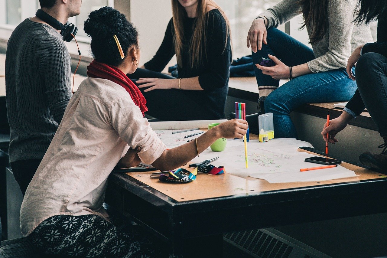 Independent SAGE calls upon Government to switch Universities to online teaching and give students a ‘right to return home’, as student infections rise