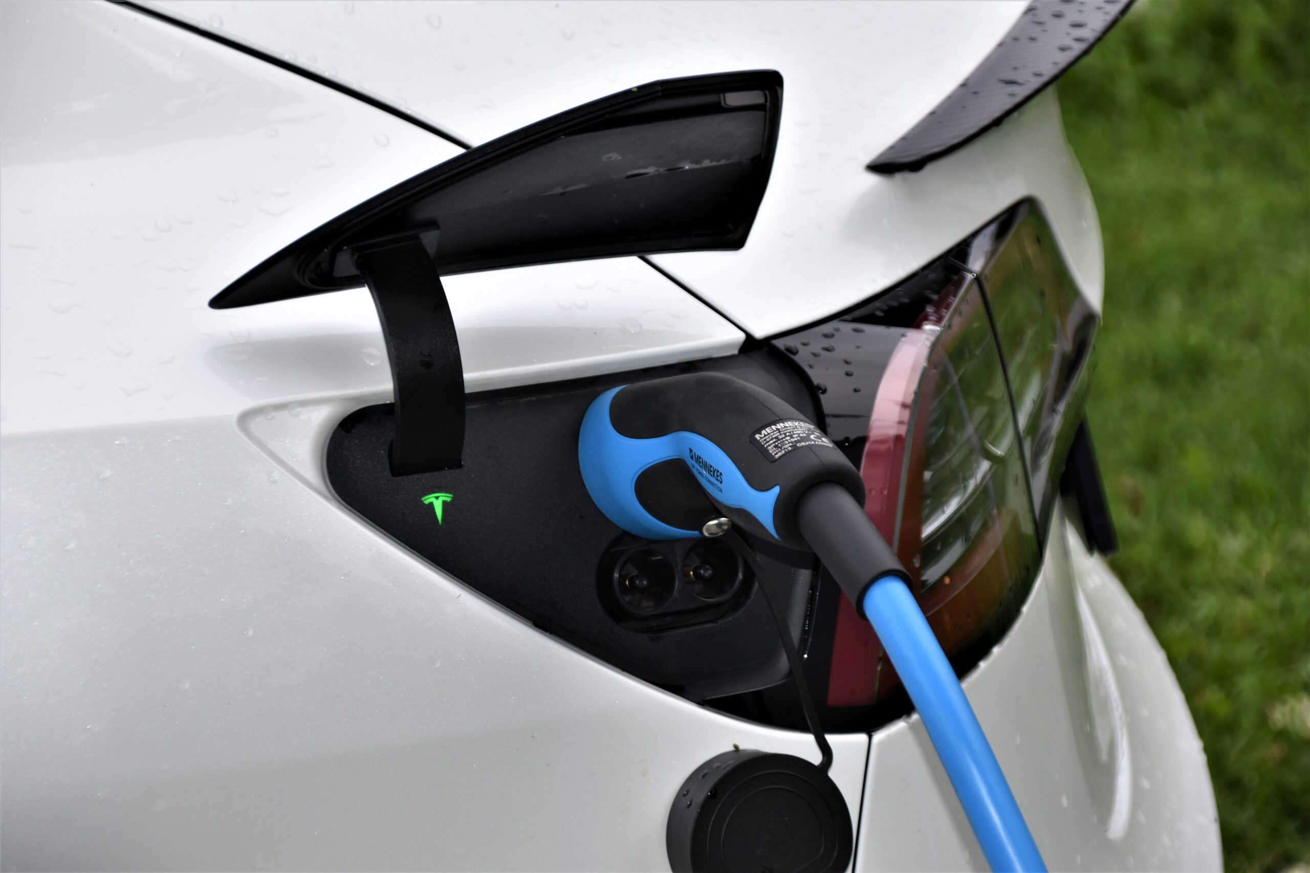 New digital platform launched to accelerate transition to Electric Vehicles