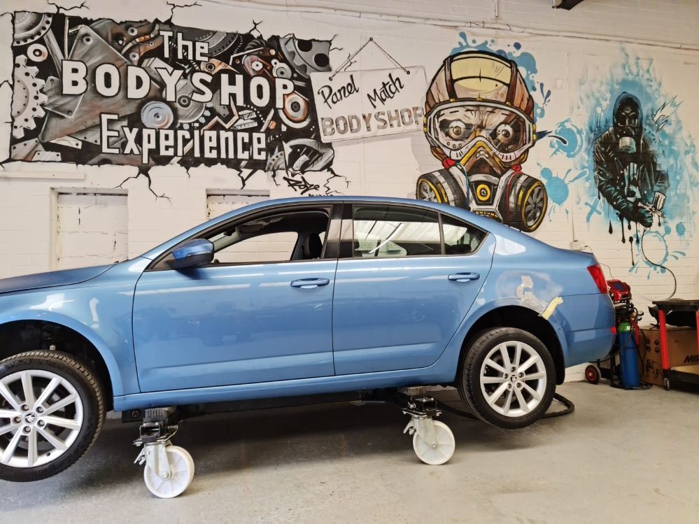 Belper Bodyshop Opens New Unit With HSBC UK Support