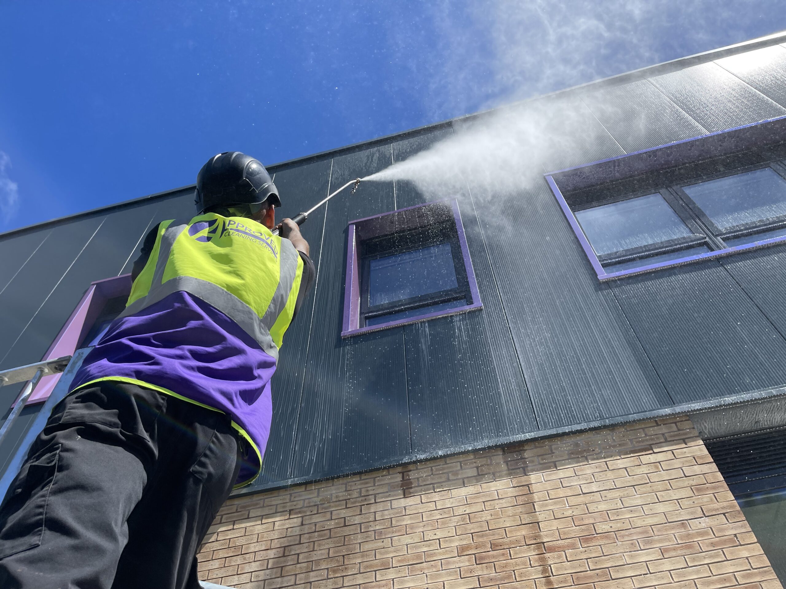 Approved Cleaning Services expands business with SmartTask workforce management