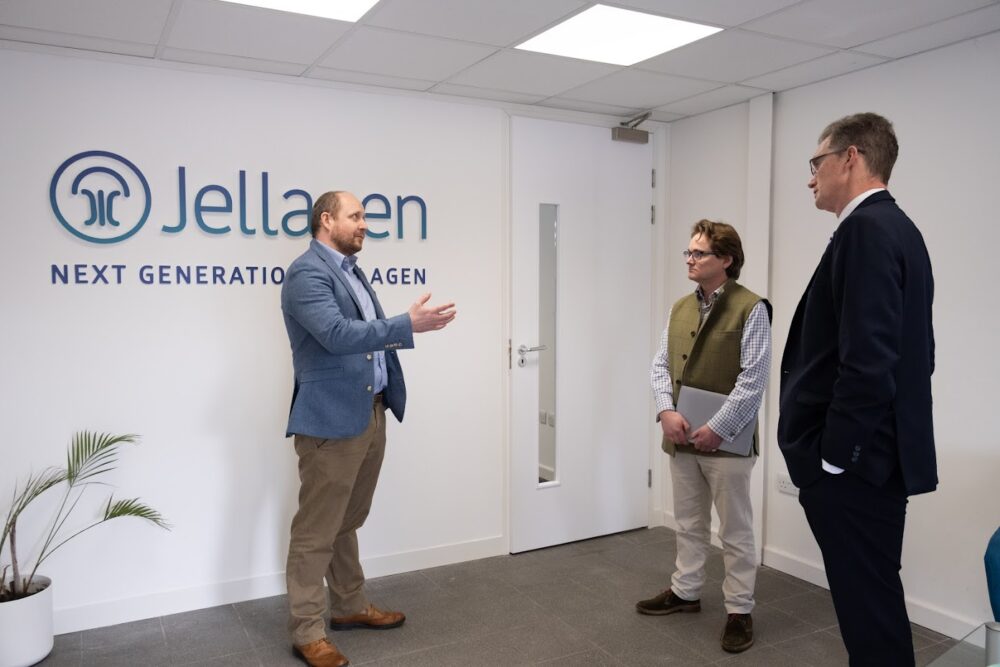 Secretary of State for Wales visits the Cardiff-based Jellagen hub driving revolutionary regenerative treatments