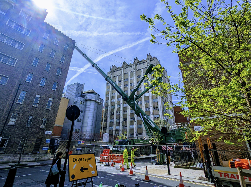 Amethyst Radiotherapy achieves high-rise Gamma Knife source loader crane installation feat at Queen Square Centre, Central London