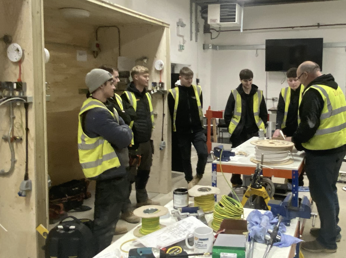 Lowe & Oliver’s New Oxford Training Centre Drives Record Apprenticeship Applications