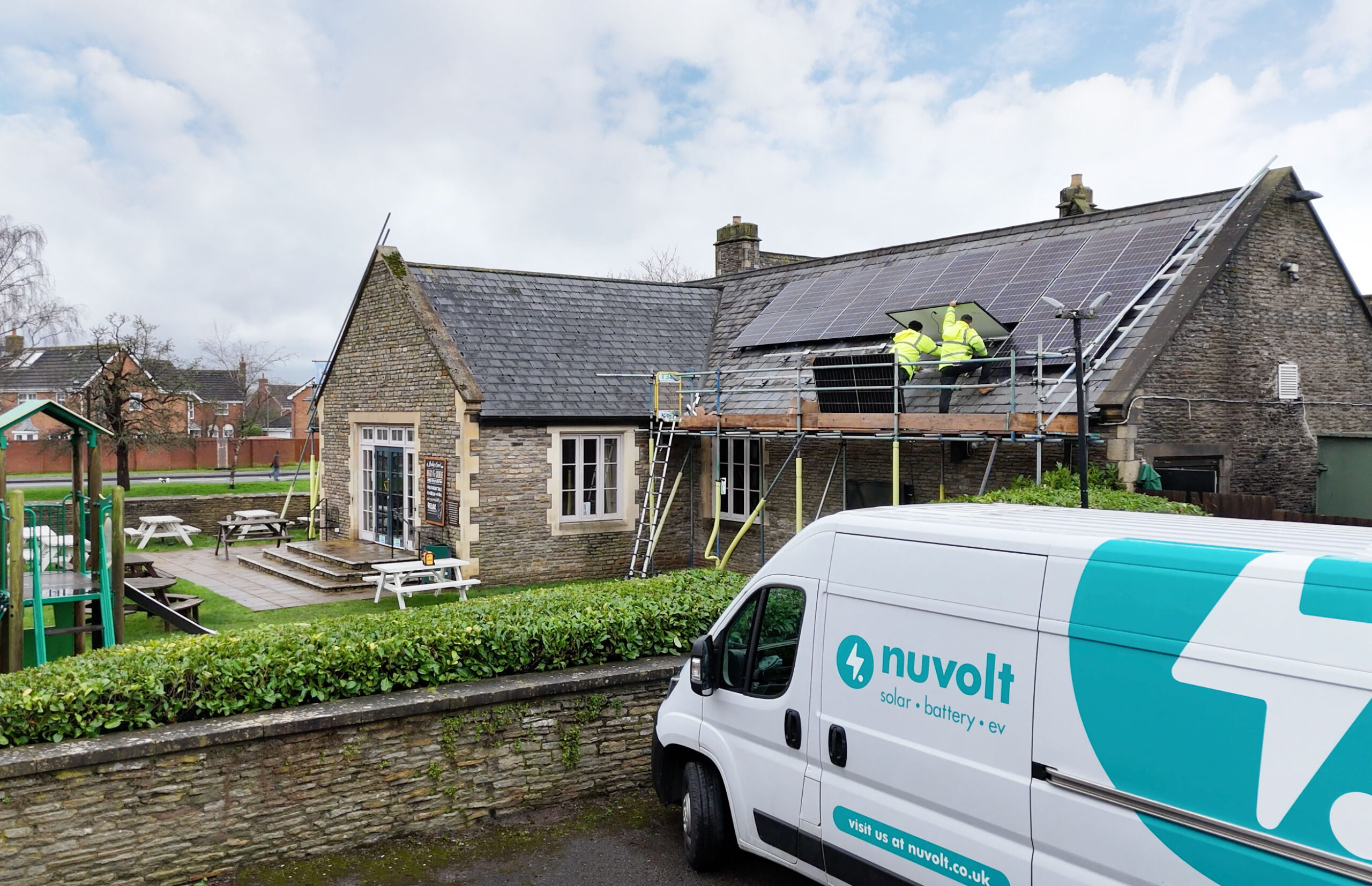 Marston’s Partners with Nuvolt Ltd to Power Up their Pubs with Solar Energy