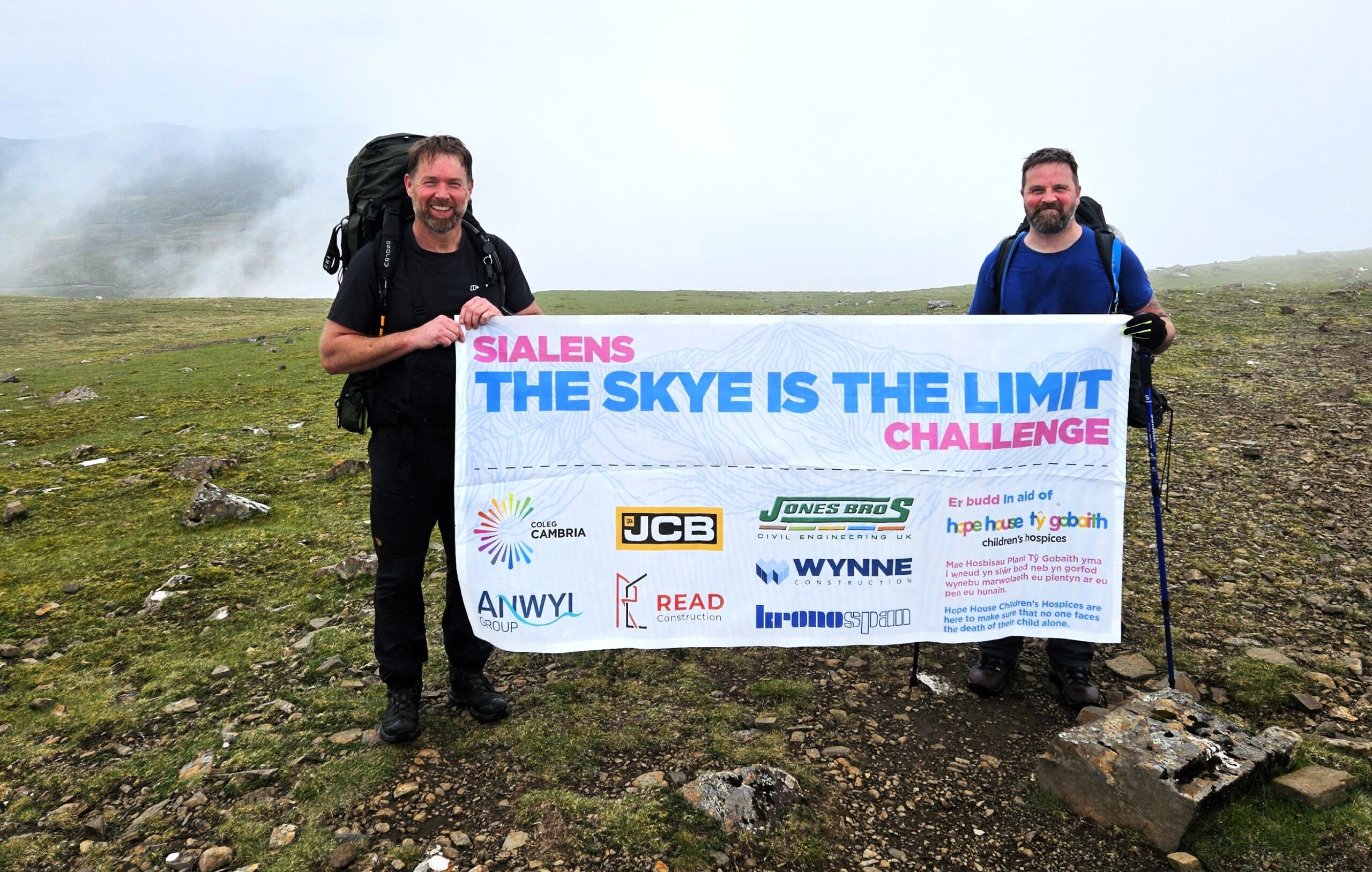 Educating explorers smash hospice fundraising target with huge charity challenge