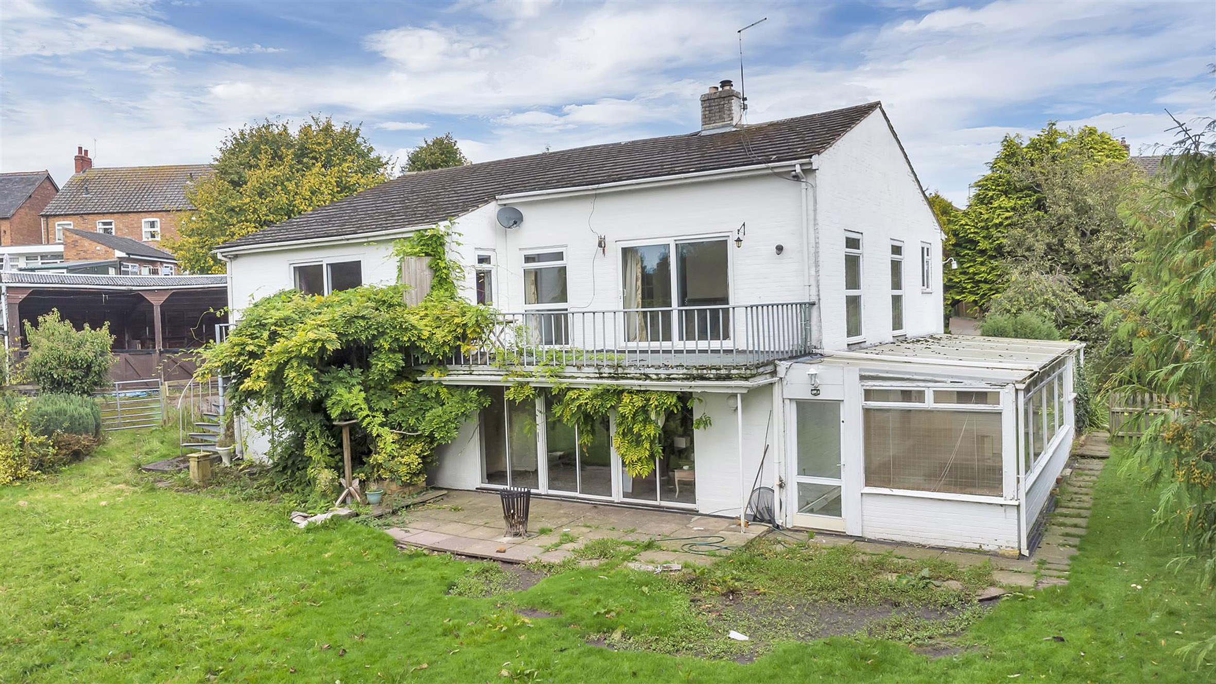 Refurbishment projects, woodland and grazing land for auction in Shrewsbury