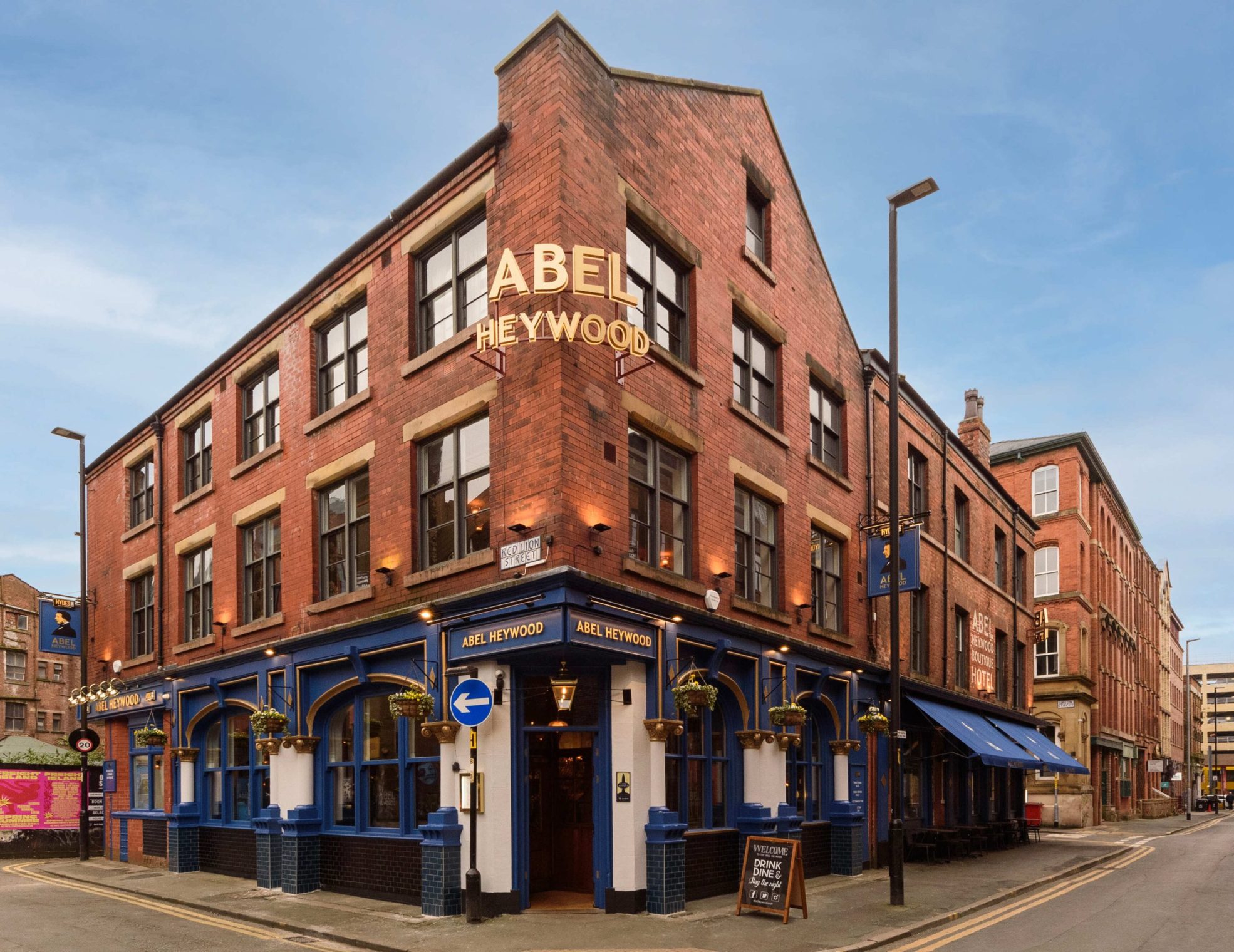 Landmark Northern Quarter pub and boutique hotel celebrates 10th Anniversary