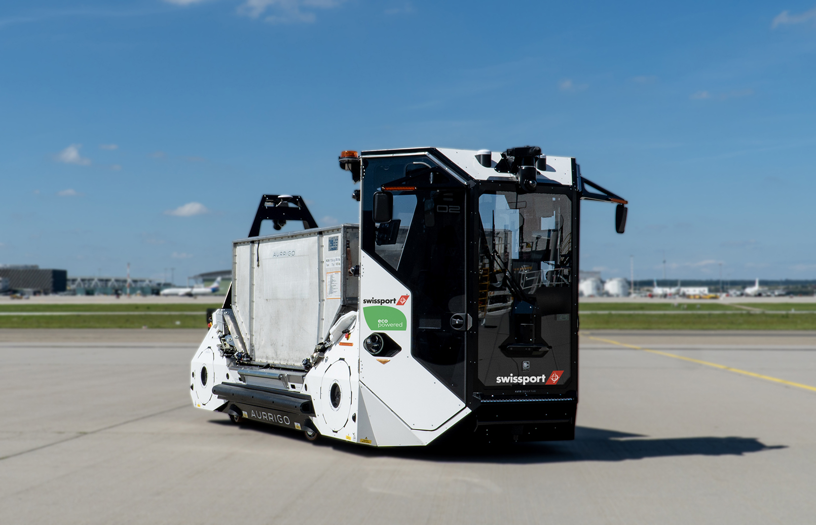 Swissport and Aurrigo launch first global pilot of autonomous ground handling solutions at Zurich airport