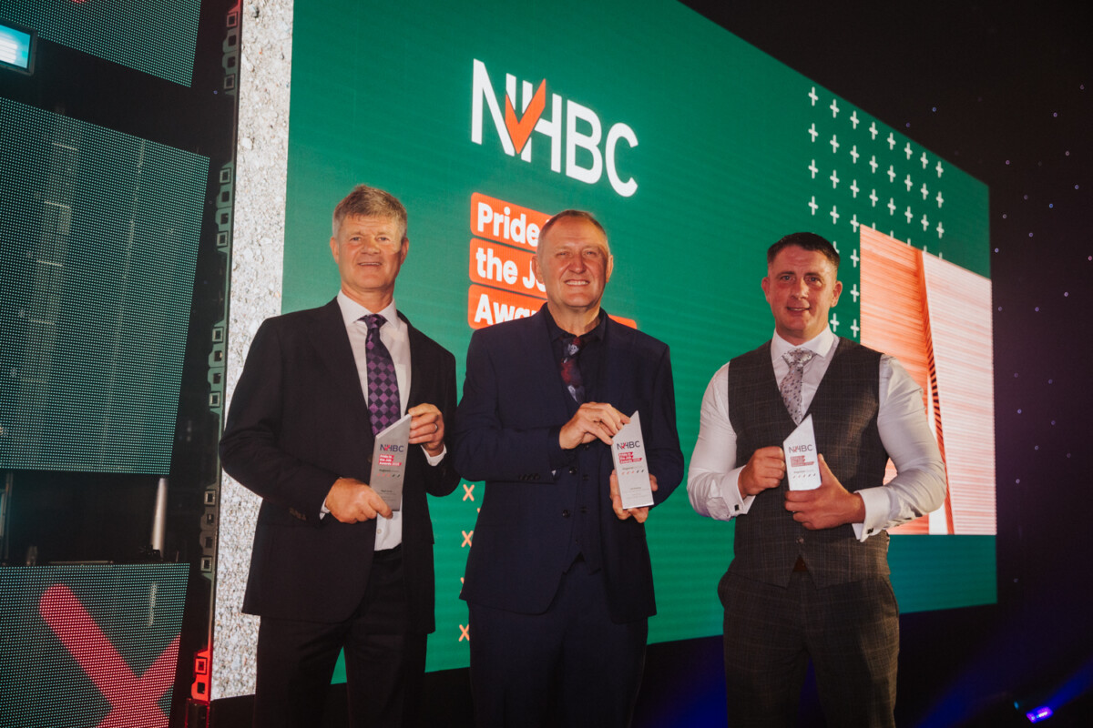 North East region site managers win top award for raising standards in house building
