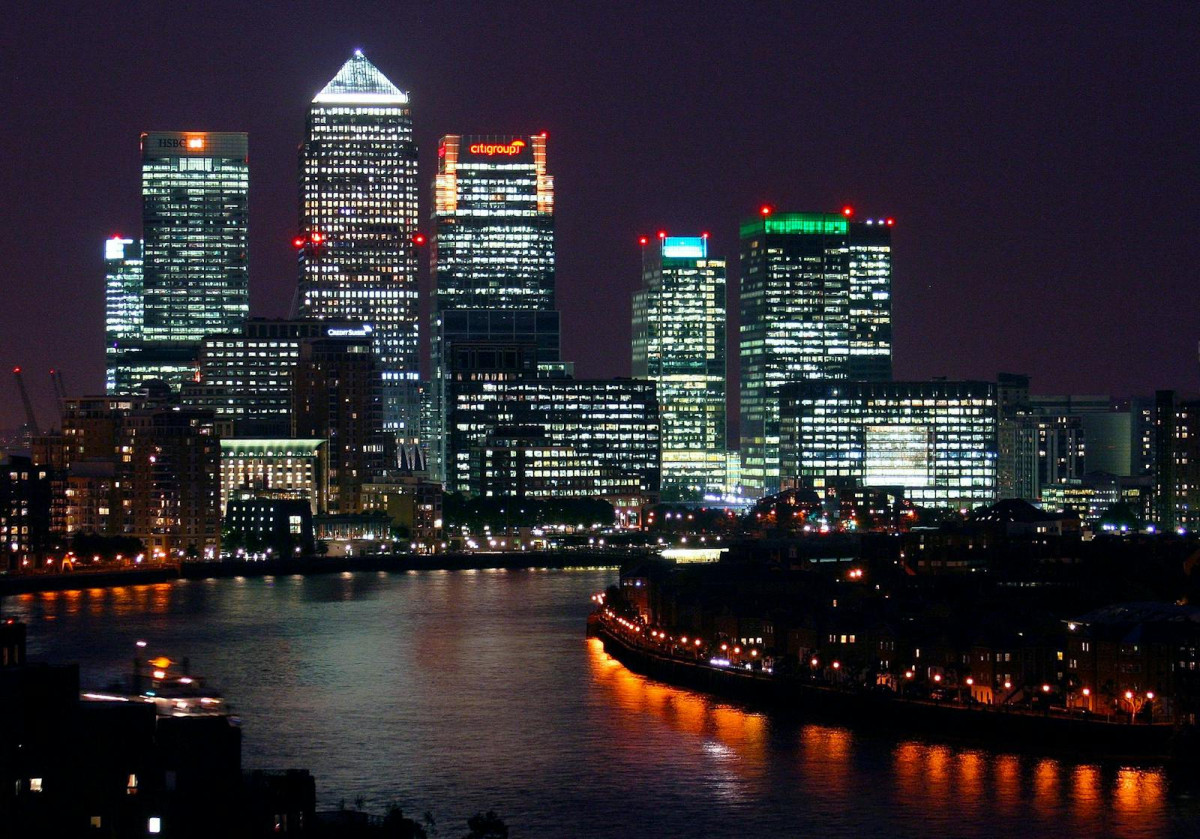 How Digital Credit Lines Are Transforming UK FinTech Lending