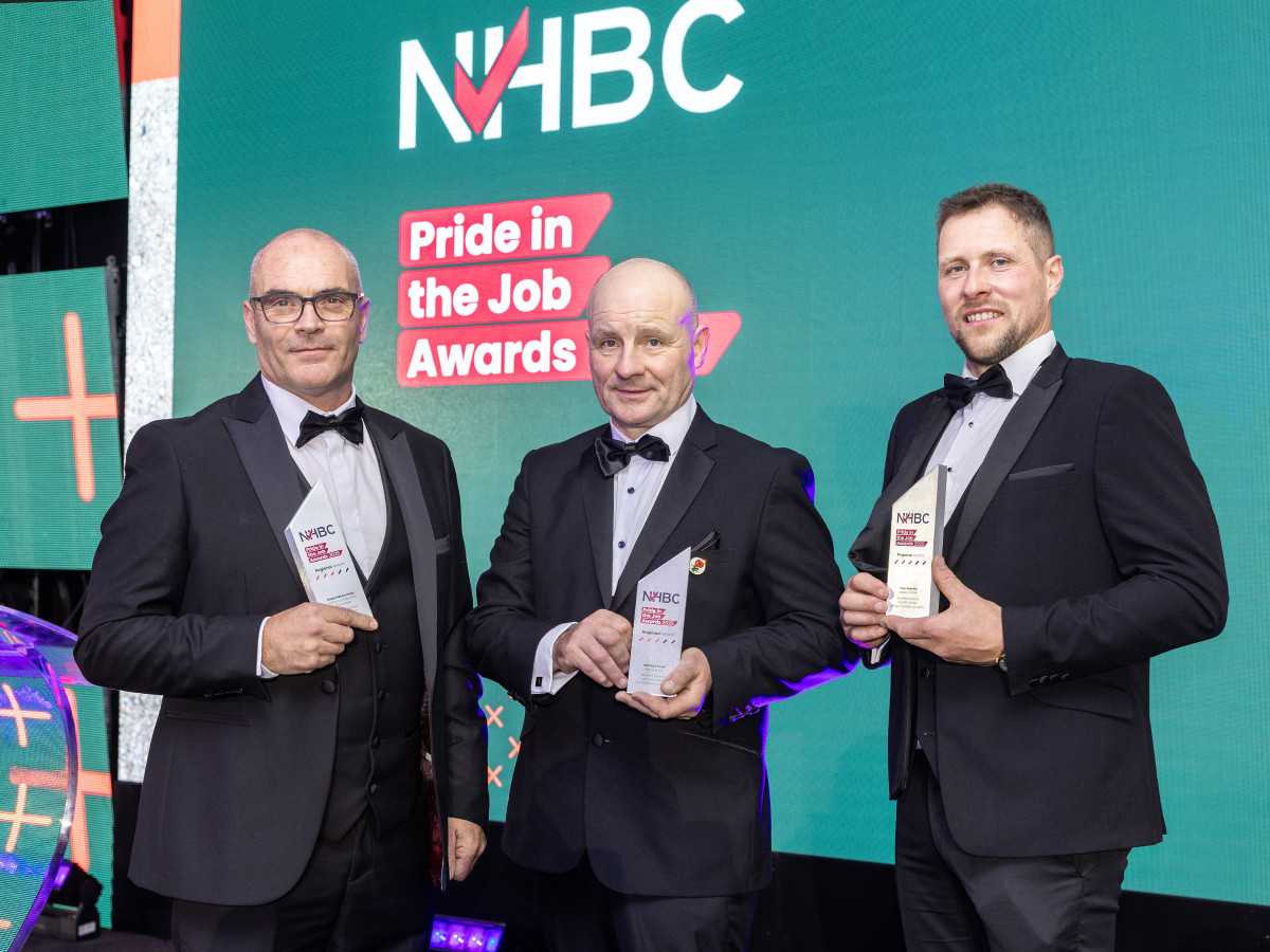 Northern Ireland site managers win top award for raising standards in house building