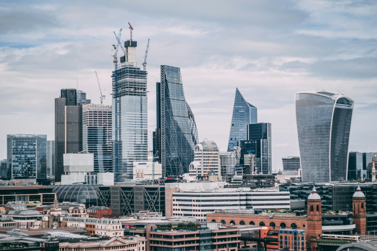 New Punter Southall report reveals £100bn DB pension surpluses, but less than 1% returned to employers since 2006