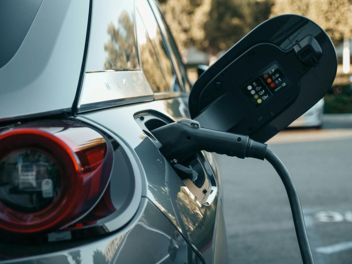 Perkbox enters agreement to acquire loveelectric adding innovative EV salary sacrifice and charging solutions to its unified platform