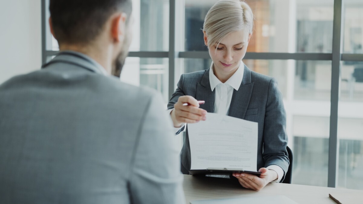 HR professionals and Business Leaders need to prepare their legal documentation for 2026 as new employment laws come into affect