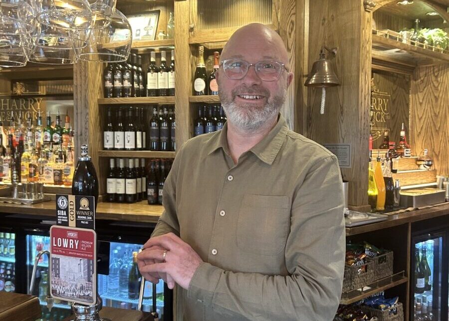 Hydes Appoints Experienced General Manager to Steer Refurbished Coastal Landmark Pub