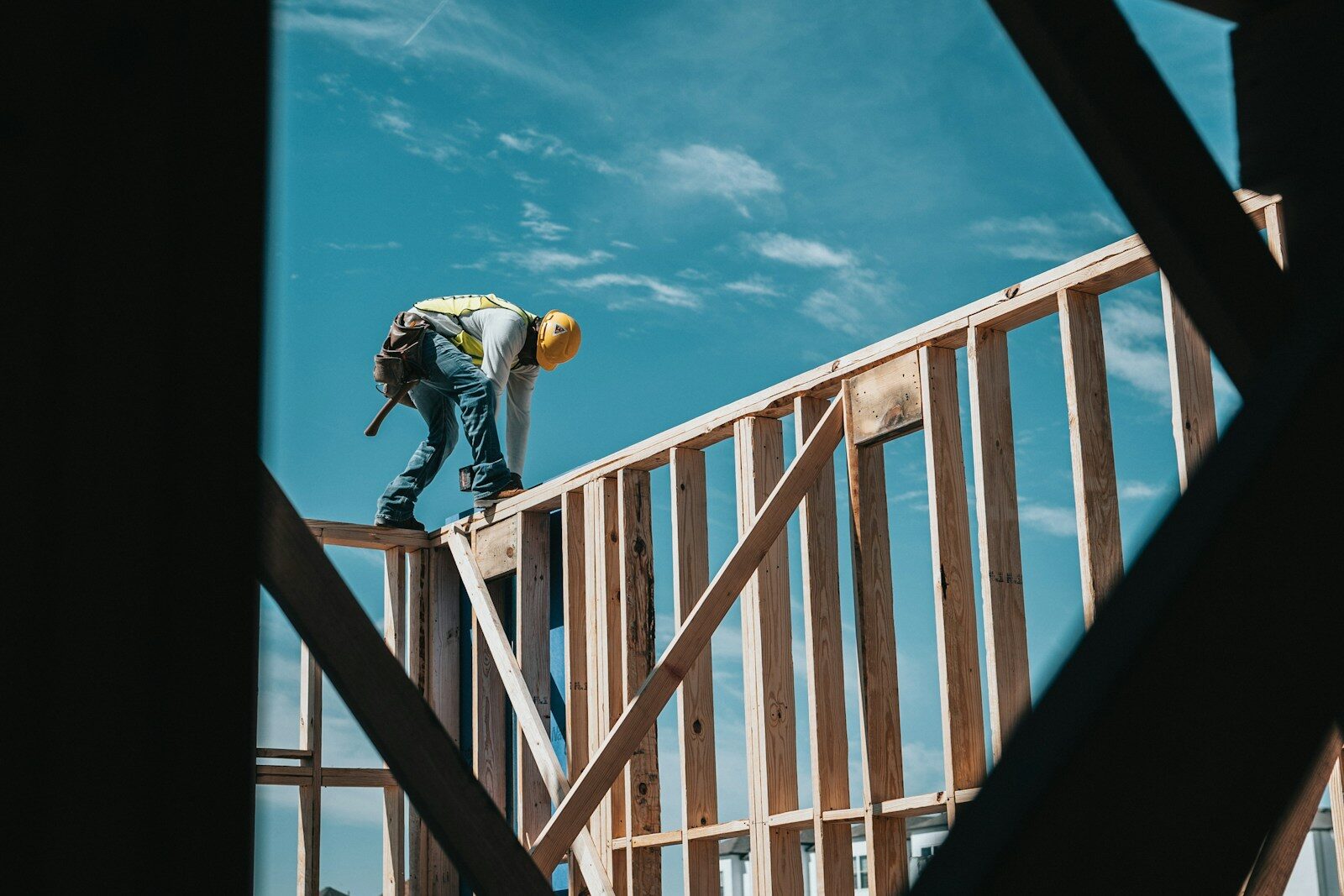 Construction firms urged to check fire risks as more warm weather is expected