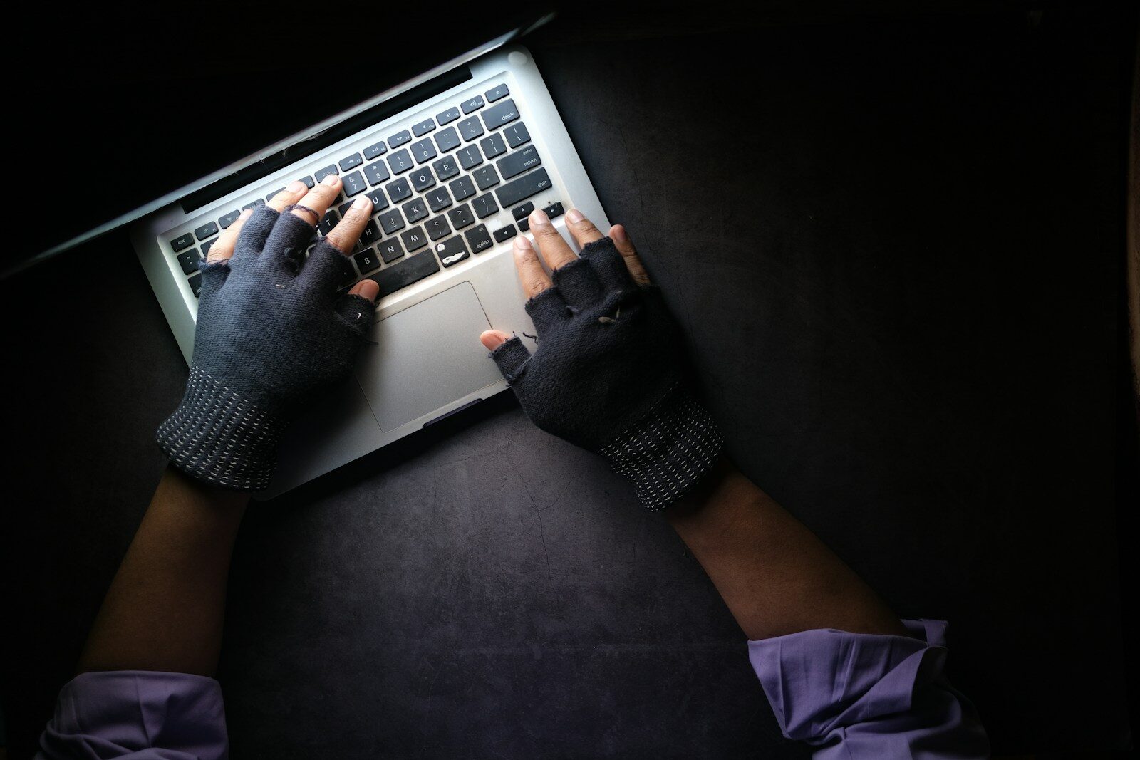 HackerOne Report Reveals Growing Exposure Debt: Vulnerability Backlogs Grew 131% Even as Resolution Time Improved 54%